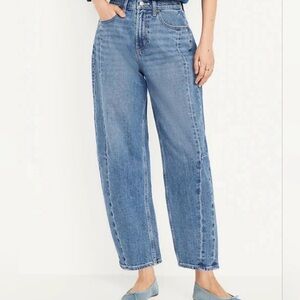 Old Navy high rise barrel leg blue denim jeans